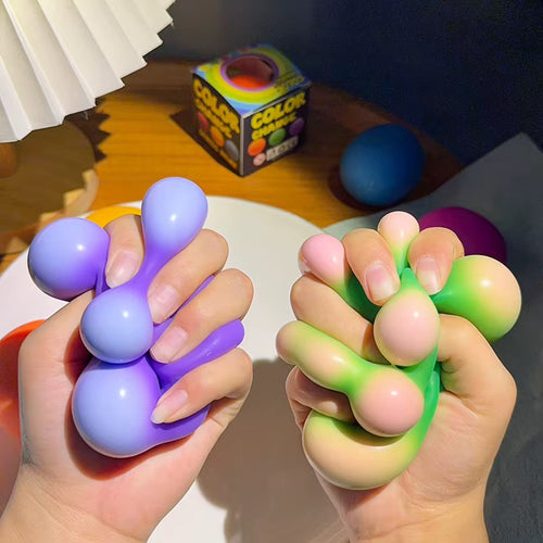 Color changing ball
